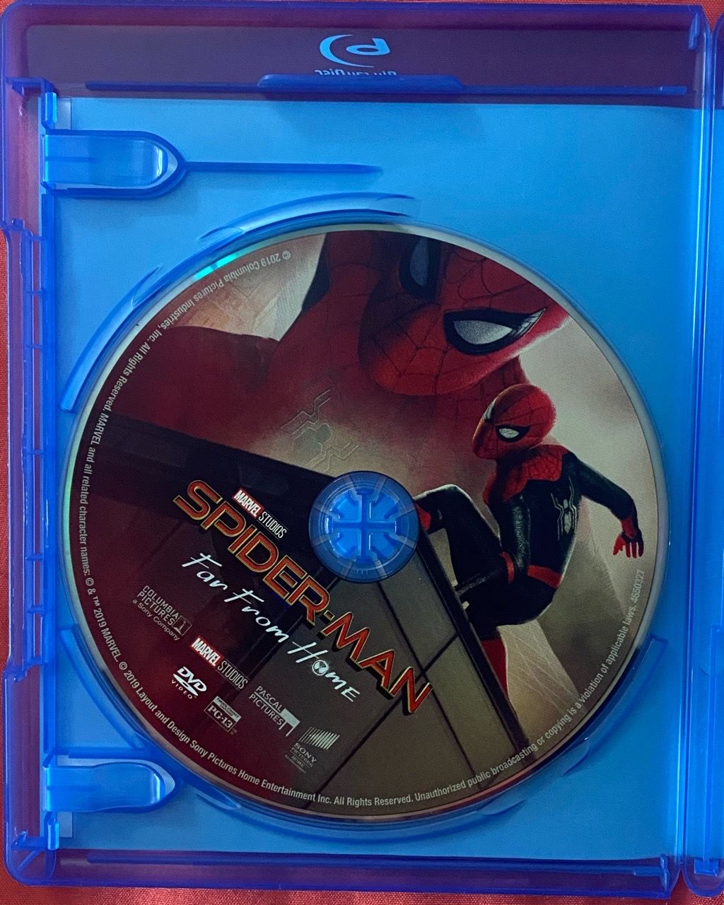 Spider-Man: Far From Home (Blu-Ray + DVD) - photo 5