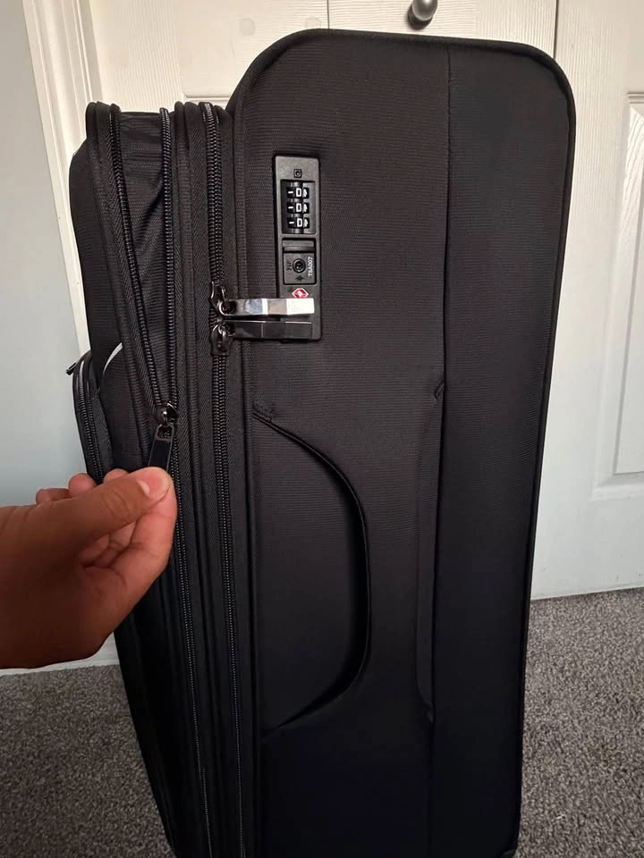 26-inch Checked Luggage, Expandable, TSA Lock - photo 3
