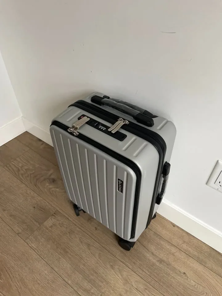 Brand-New Airline-Approved Hardshell Suitcases – TSA Lock, Doubl - photo 4