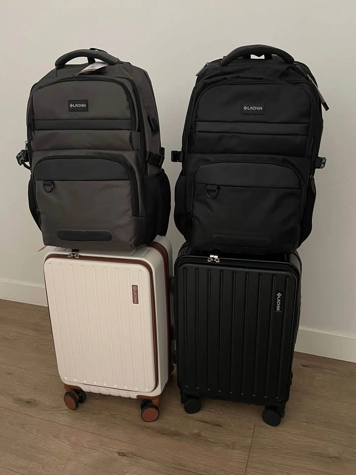 Large capacity 59L travel backpack and carry-on luggage - photo 3