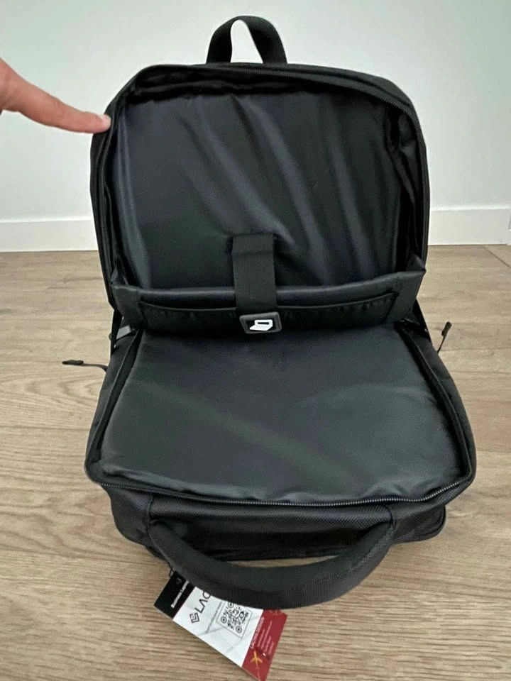 Premium Laptop Backpack - Perfect for School, Work & Travel - photo 2