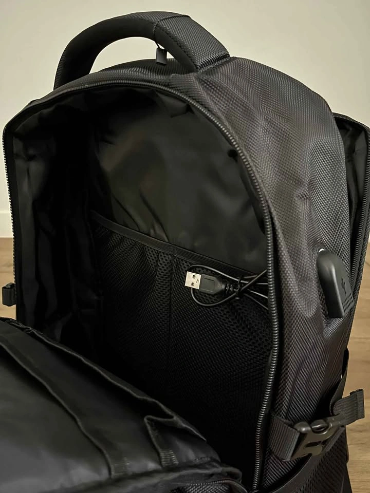 Premium Laptop Backpack - Perfect for School, Work & Travel - photo 3