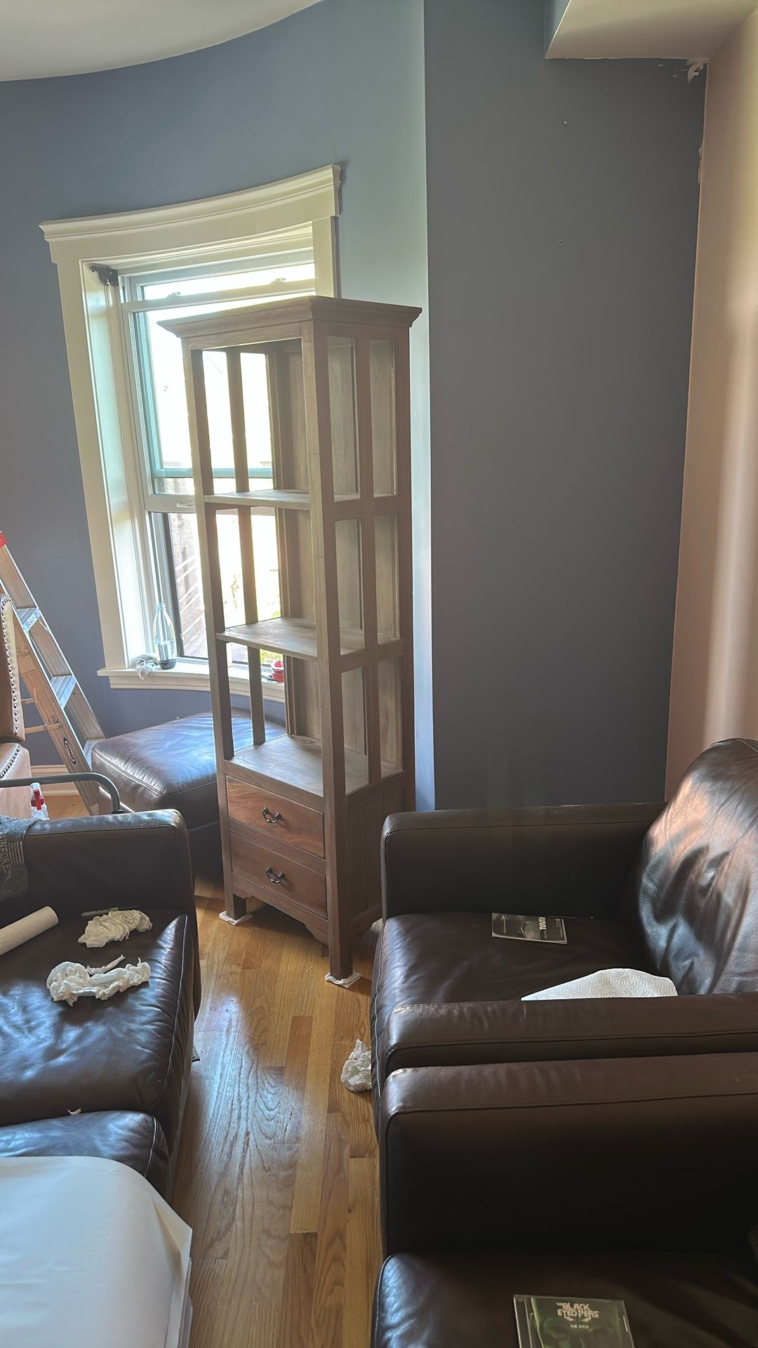 Shelf Unit/ Bookshelf With 2 Drawers And Side Glass