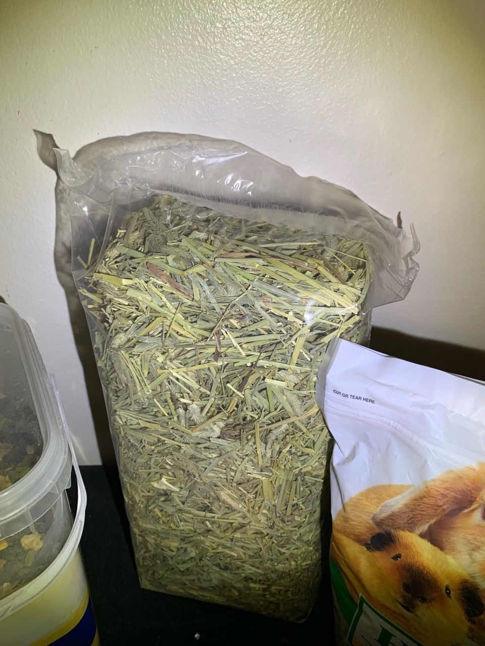 Small Animal Food and Hay Bundle - photo 2