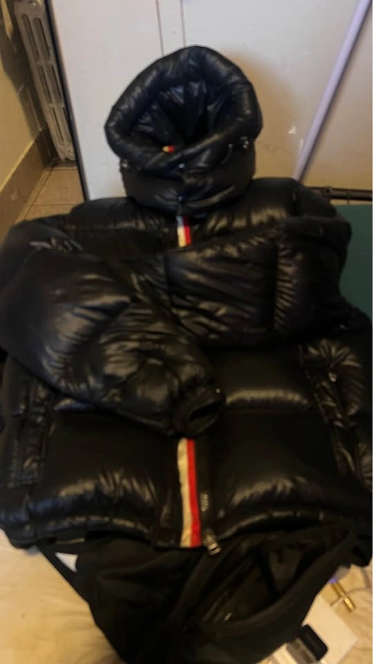 Mens Moncler Down filled puffy jacket - photo 3
