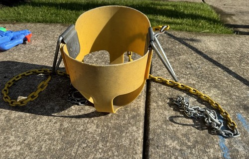 Toddler Swing - Rust-Proof & Comfortable for Small Kids - photo 4
