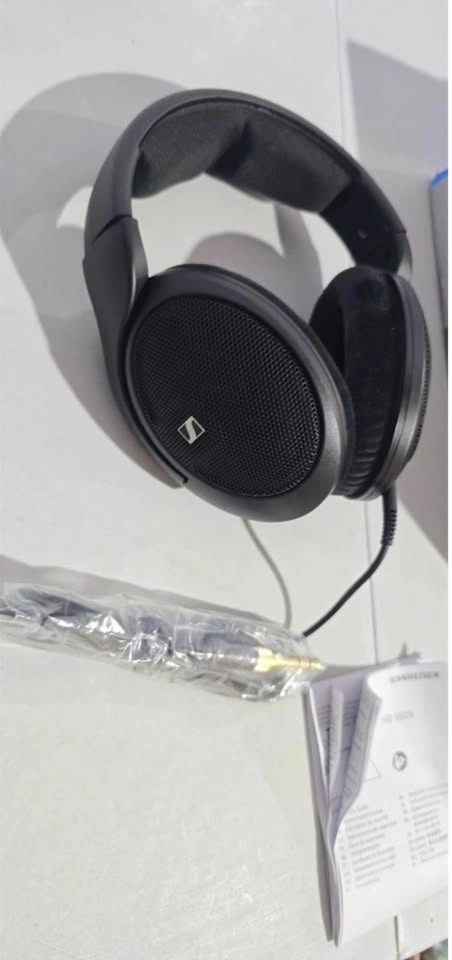 Brand NEW Sennheiser HD 560S Open-Back Audiophile Headphones - photo 4