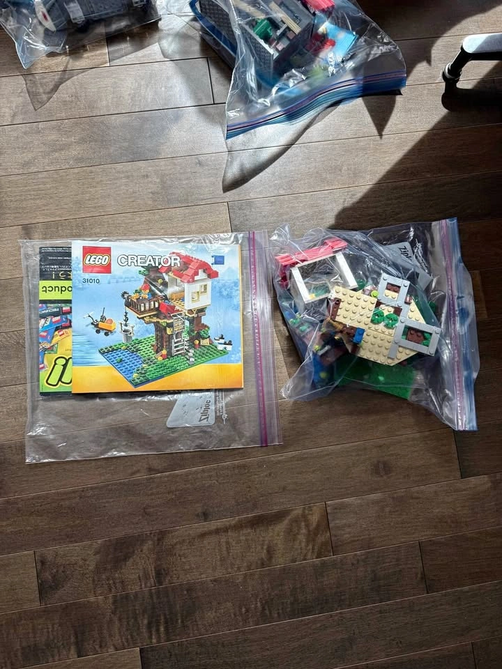 LEGO Creator 3-in-1 Treehouse (Set 31010)