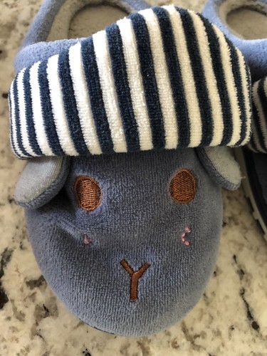 Slippers kids brand new - photo 3