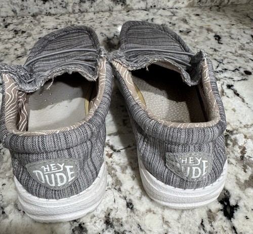 Boys Hey Dude Shoes Size 10 - photo 5