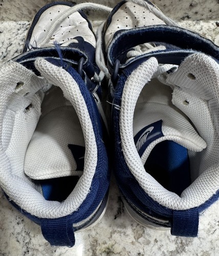 Boys Nike Shoes Size 7 - photo 4
