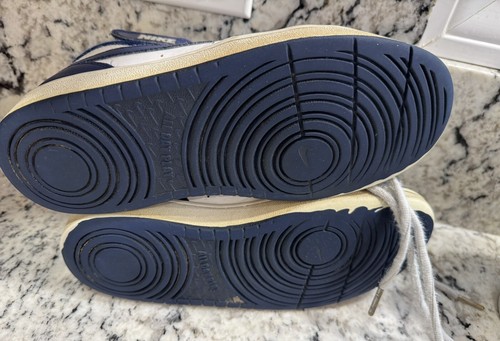 Boys Nike Shoes Size 7 - photo 5