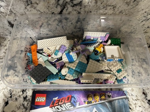 LEGO The Movie 2: Shimmer & Shine Sparkle Spa! (70837) - photo 3