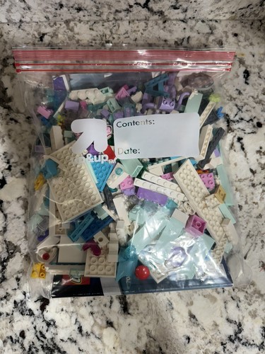 LEGO The Movie 2: Shimmer & Shine Sparkle Spa! (70837) - photo 4