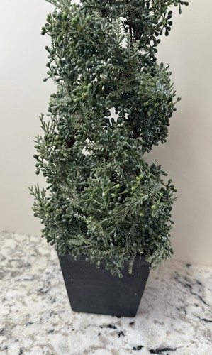 Christmas Tree Crate And Barrel - photo 2