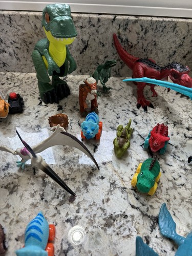 Dinosaur Figures 21 Pieces - photo 4