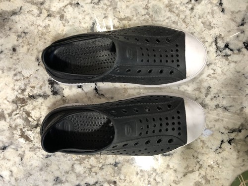 Boys Sketchers Shoes Size 3