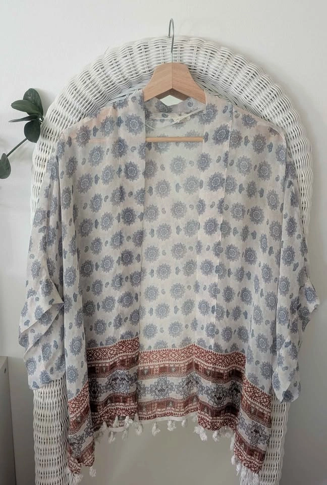 Garage Floral Tassel Kimono - photo 2