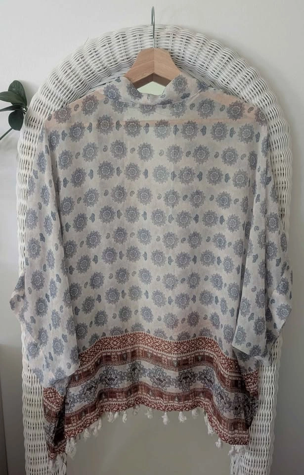 Garage Floral Tassel Kimono - photo 3