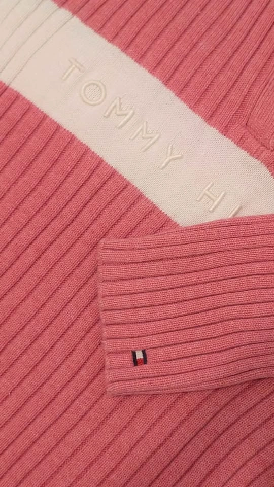 Vintage Y2K Pink Tommy Hilfiger Sweater - photo 4