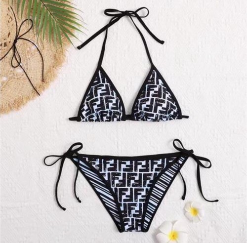 Geometric Pattern Bikini Black White Triangle Halter L 2 Piece