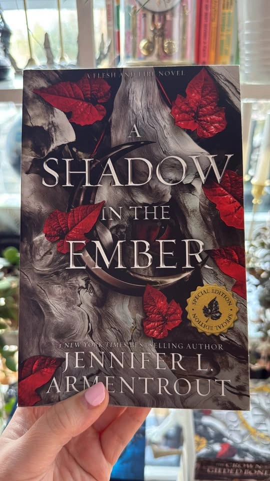 Jennifer L Armentrout From Blood and Ash and Flesh and Fire - photo 5