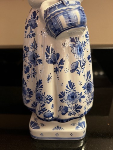 VTG Royal Delft Hand Painted Porcelain Farmer’s Wife - photo 4