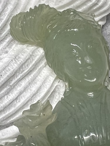 Guanyin Figurine Hand Carved JADE Stone Vintage Statue - photo 5