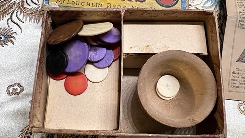 Antique 1890s McLoughlin Bros Tiddledy Winks Box Game - photo 4