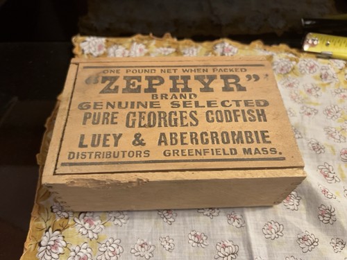 Antique Zephyr Codfish Wooden Box 1910 Luey & Abercrombie
