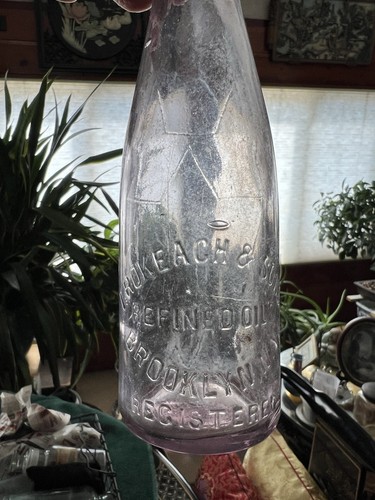 BROOKLYN, NY I.ROKEACH OIL REFINERS RARE 6" BOTTLE - photo 2