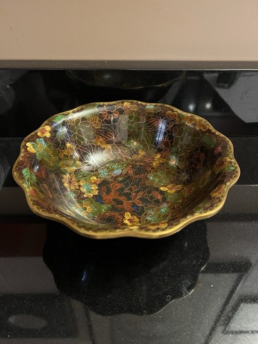 Vintage Chinese Cloisonné Bowl with Scalloped Edge