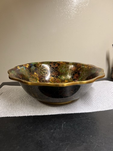Vintage Chinese Cloisonné Bowl with Scalloped Edge - photo 5