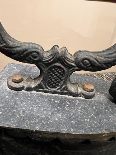 Antique Cast Iron Coal Iron with Wooden Handle & Rooster - photo 2
