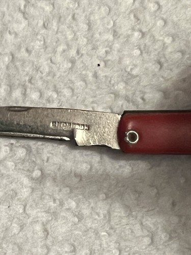 Vtg Folding Pocket Knife Red Plastic Metal Hong Kong Gumball - photo 2