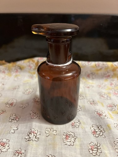 Vintage Amber Glass Apothecary Bottle Ground Stopper T.C.W. Co U - photo 2