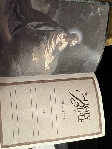 Holy Bible King James Version Red Letter Study Helps 2002 - photo 3