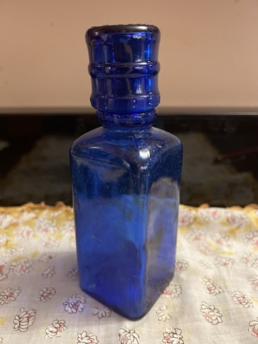 ANTIQUE JOHN WYETH & BRO COBALT BLUE MEDICINE BOTTLE PAT.1899