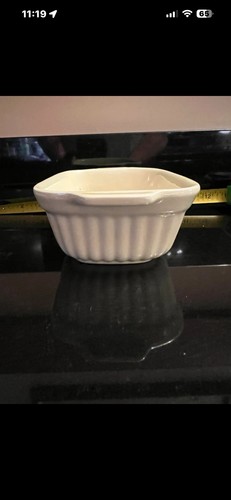 Vintage 1983 Pfaltzgraff Stoneware Village Mini Loaf Pan - photo 2