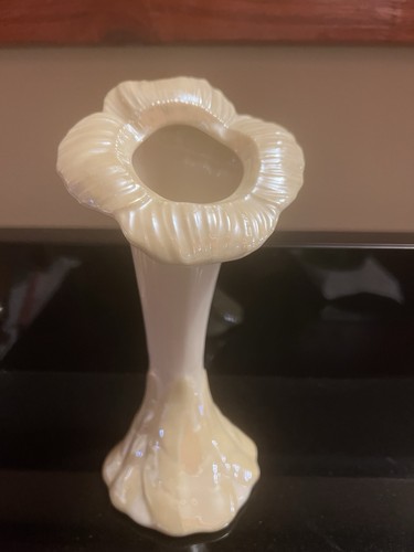 Belleek Ivory & Yellow Trumpet Flower Vase Sunflower Gold Mark