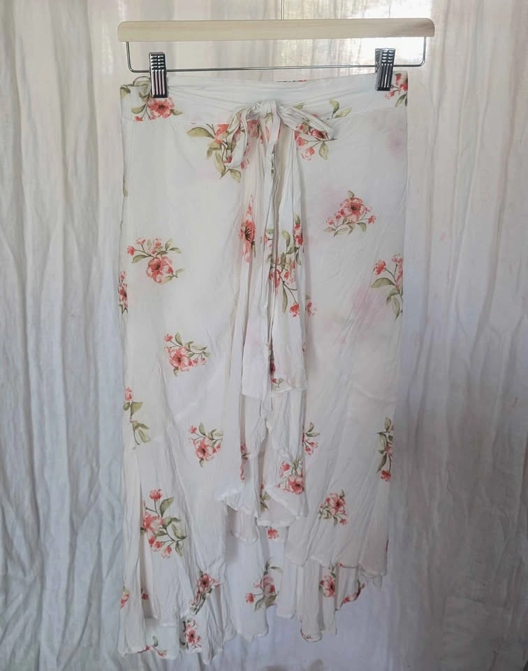 Sweet Delilah Midi Floral Wrap Tie Skirt - photo 4