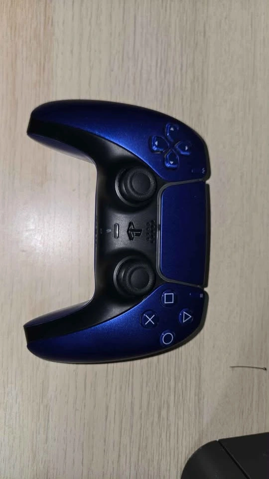 PS5 Digital Edition + Blue Controller + Charging Dock + Headset - photo 5