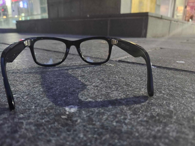 Ray-Ban Meta 2nd Gen. Smart Glasses w/ Transitional Lenses - photo 4