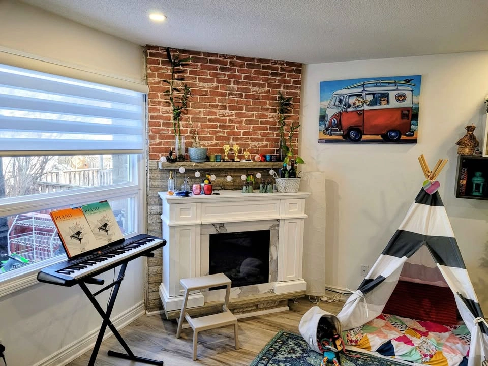4 Beds 2.5 Baths - House - photo 5