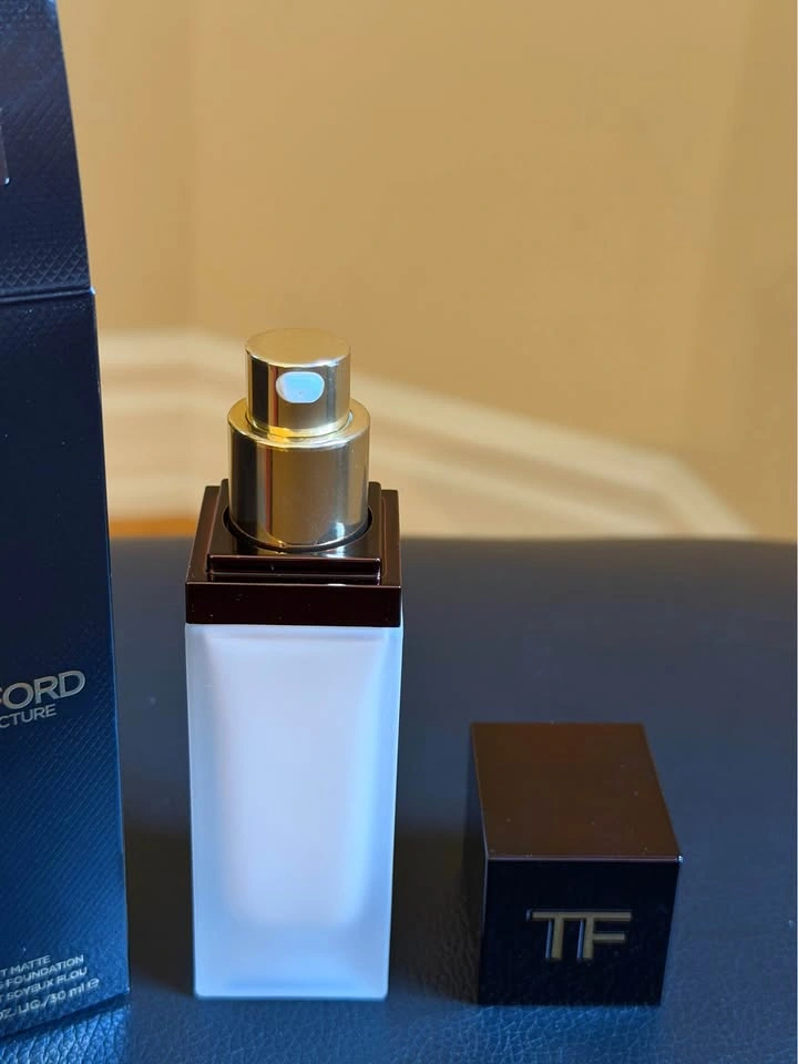 BNIB TOM FORD Architecture Soft Matte Blurring Foundation - photo 2