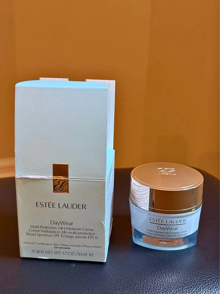 BNIB Estée Lauder - DayWear Anti-Oxidant 24-Hour Moisturizer