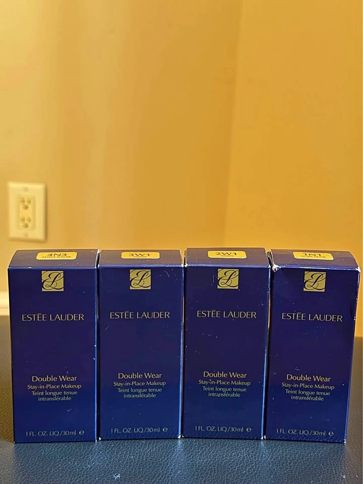 ESTEE LAUDER Double Wear Stay-in-Place Longwear Matte Foundation