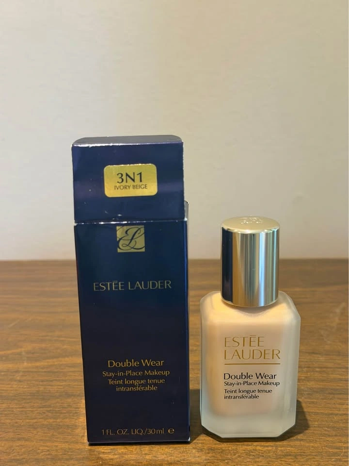 ESTEE LAUDER Double Wear Stay-in-Place Longwear Matte Foundation - photo 3