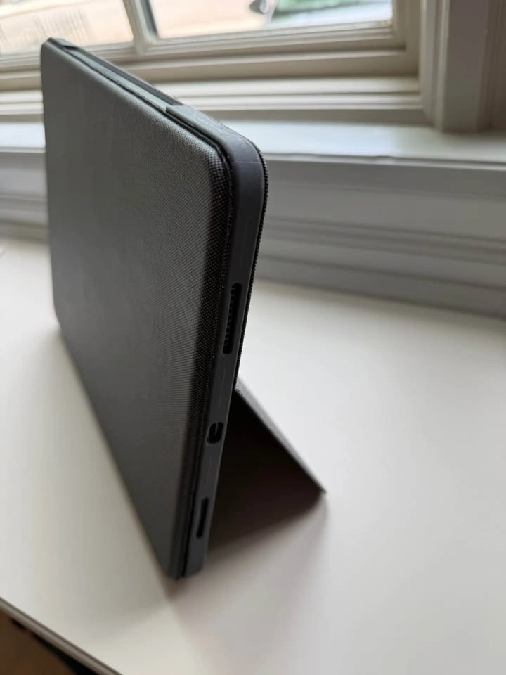 Logitech Combo Touch Keyboard Case for iPad Pro 12.9 - photo 3