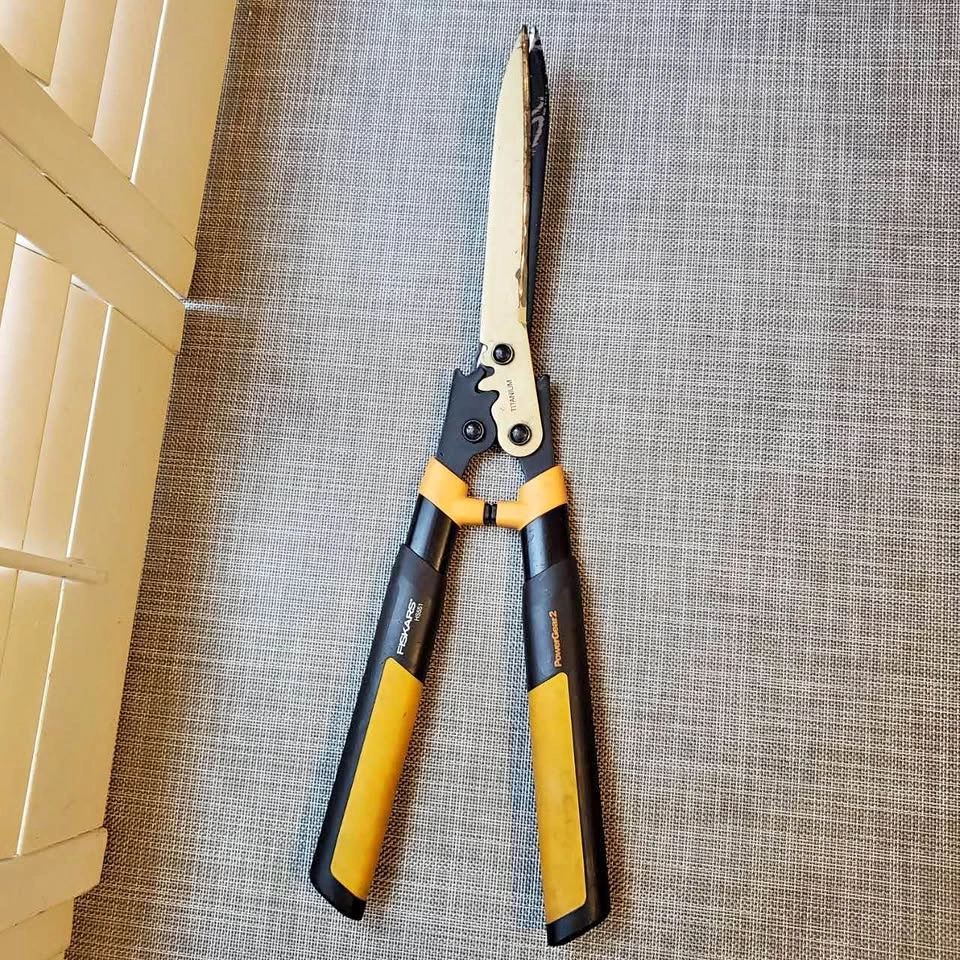 Fiskars PowerGear2 Hedge Shears